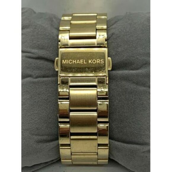 Michael Kors MK5166 Women's Watch Gold Stainless Steel Analog Quartz 39mm D938 - Picture 4 of 9